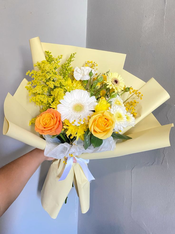 Mini Mix Yellow Bouquet