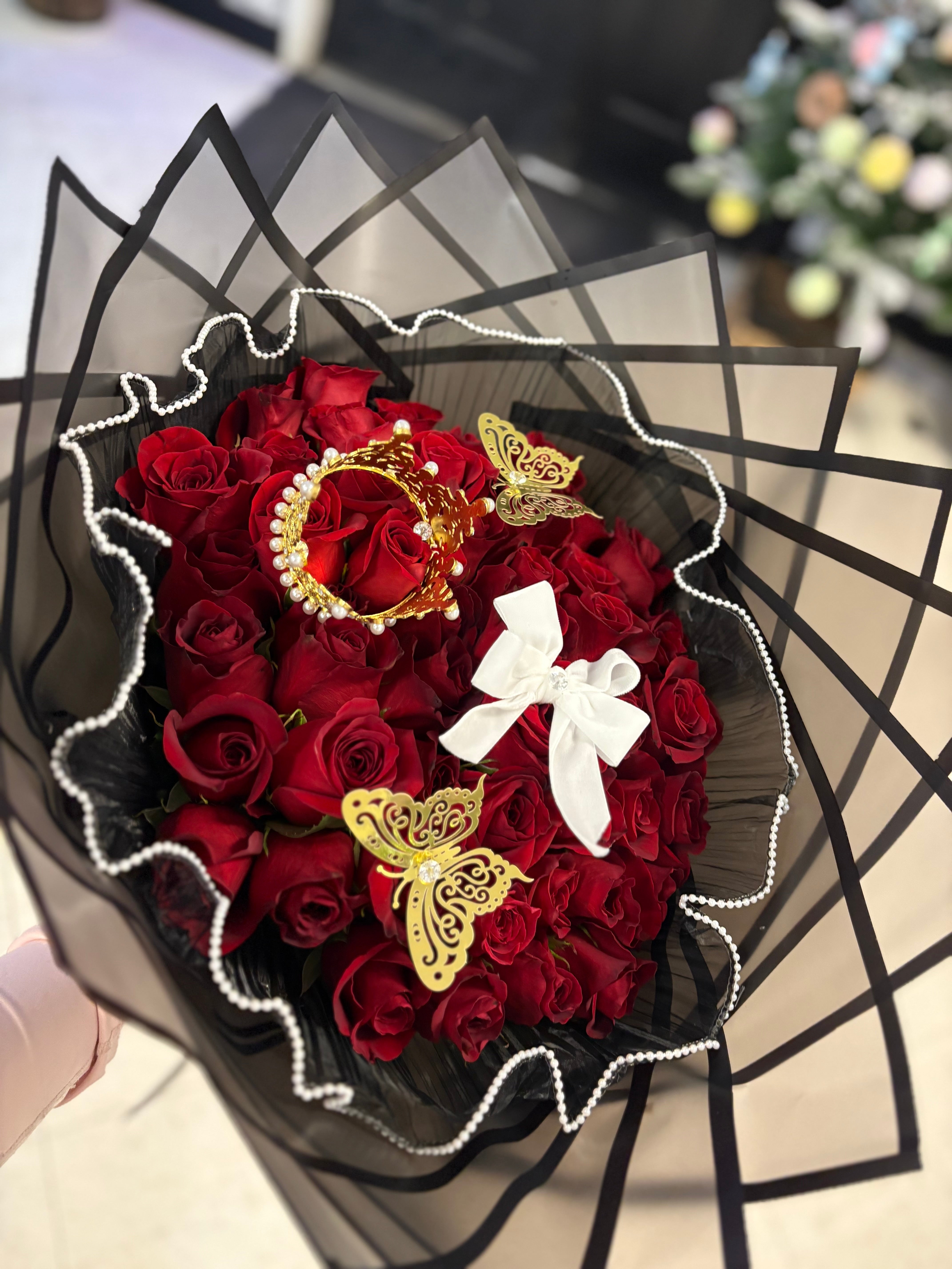 Dior Birthday – Kontreras Petals